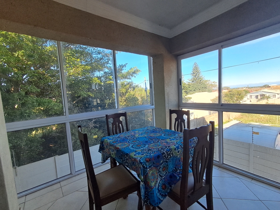 To Let 2 Bedroom Property for Rent in Jeffreys Bay Central Eastern Cape